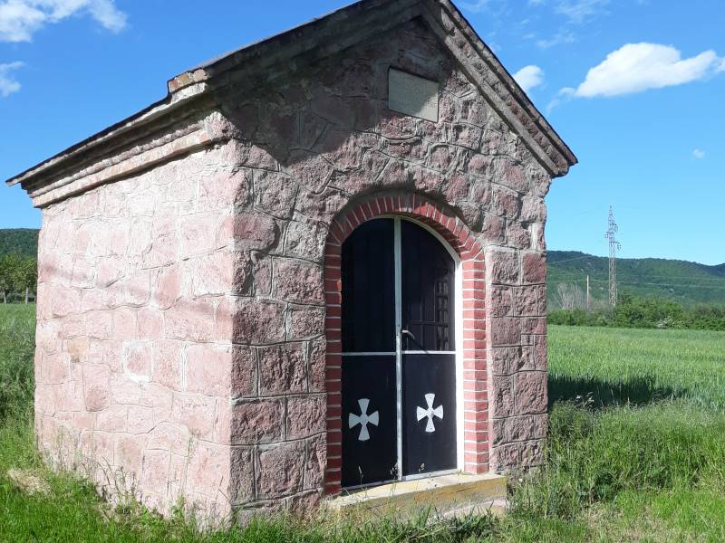 Szent Bernadett_kápolna.jpg